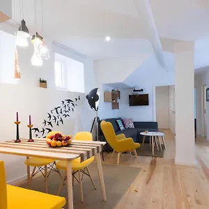 Casa Do Castelo 1- Work Or Relax In The Historic Heart Of Lisbon! , Lissabon Portugal